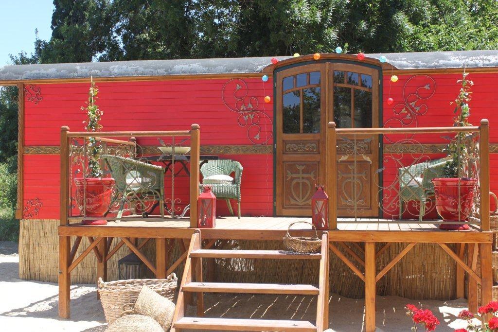 La Roulotte "Les Saintes" Bed & Breakfast Ngoại thất bức ảnh
